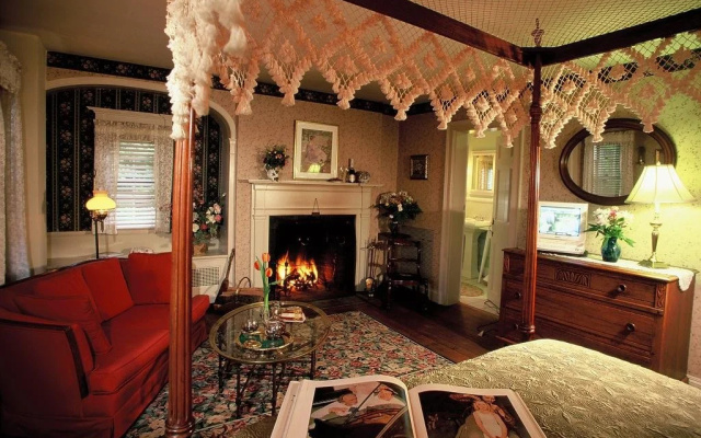 photo 5 of Devonfield Inn B&B