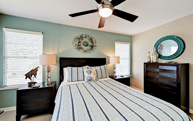 photo 5 of 1804 Picton Lane Home 2 Bedrooms 2 Bathrooms Home