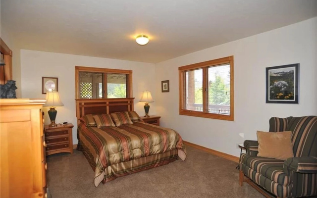 photo 2 of 185 S Fuller Placer (Private Home) Holiday home 6