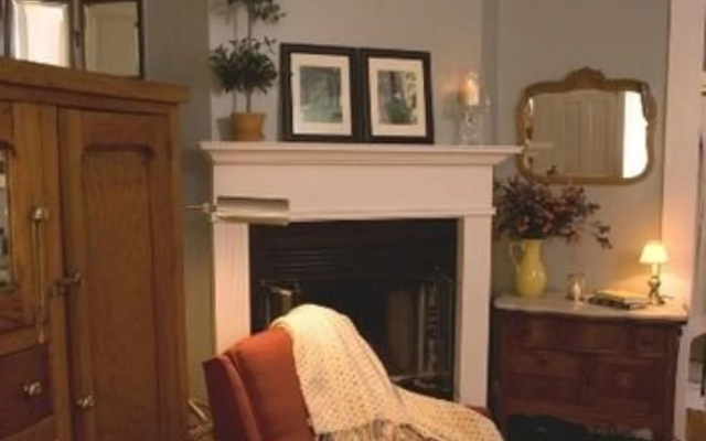 photo 4 of 1861 Inn Bed & Breakfast