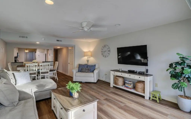 photo 2 of 188 The Greens 2 BR Shipyard Golf Condo