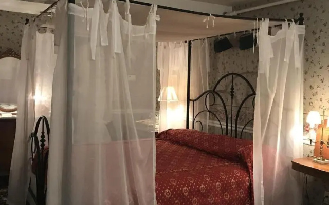 photo 4 of 1896 House Country Inn & Motels