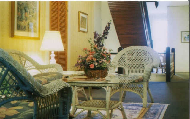 photo 4 of 1898 Waverly Inn