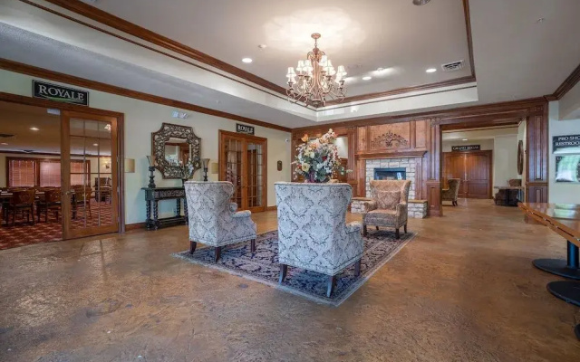 photo 2 of 18th Fairway View - Club Amenities