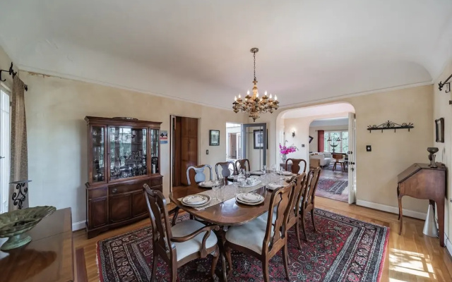 photo 3 of 1925 Spanish Villa Retreat Near Disneyland In Historic Park Santiago 3 Bedroom Home by Redawning