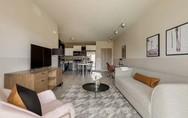 photo 2 of 1-Bdrm Getaway in Marina Del Rey (1310)