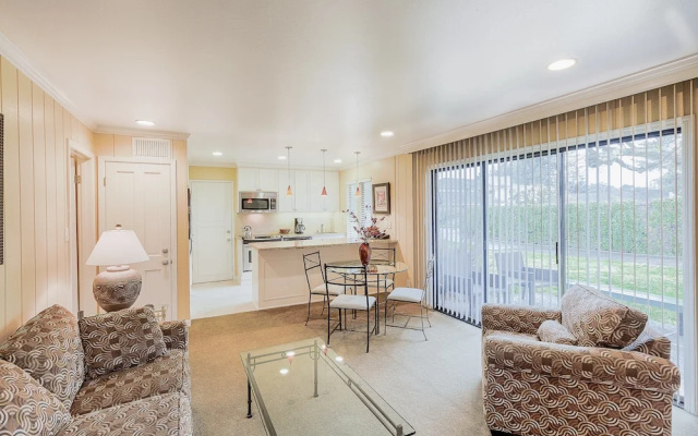 photo 3 of 1-Bedroom Condo Near Trails