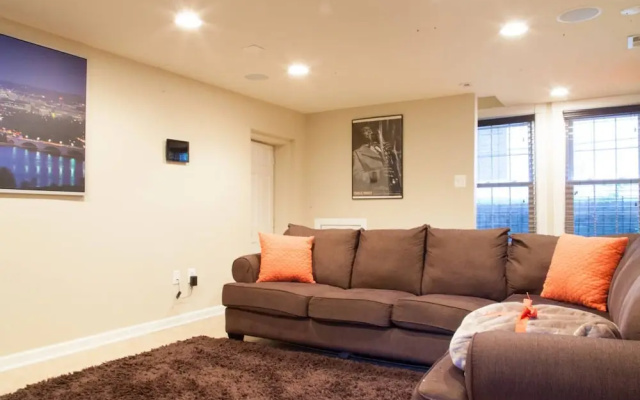 photo 5 of 1BR Oasis Near Takoma Metro Minutes to Capital