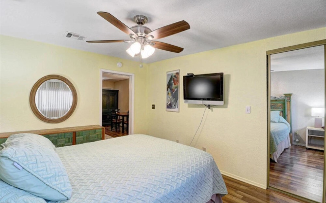 photo 2 of 1BR Scottsdale Kierland Unit