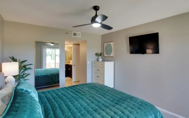 photo 3 of First-floor Condo w/ Golf Course Views & Pool!