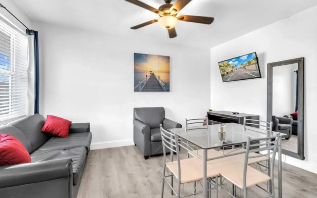photo 5 of 2 Apartments in 1 for Double the Fun