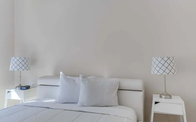 photo 4 of 2 Bedroom Apartment located in Washington Dcâs Penn Quarter. 2 Apts by RedAwning
