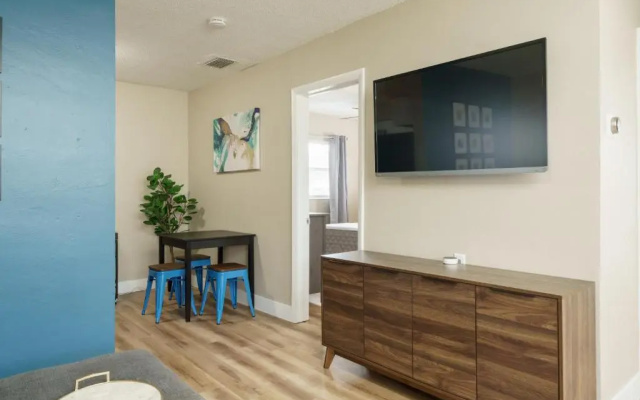 photo 5 of 2 Bedroom Apartment - Perfect for Long Term Stays