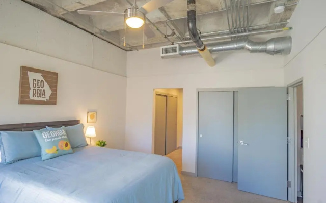 photo 3 of 2 Bedroom Fully Furnished Apartment near Emory University Hospital Midtown
