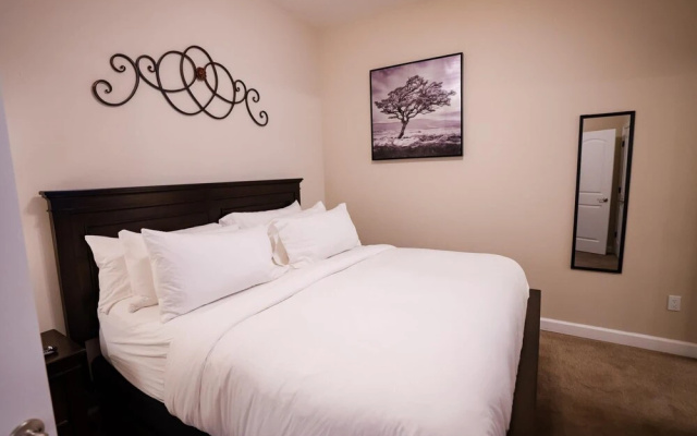 photo 2 of 2 Bedroom Lake View Villa - Unit 205