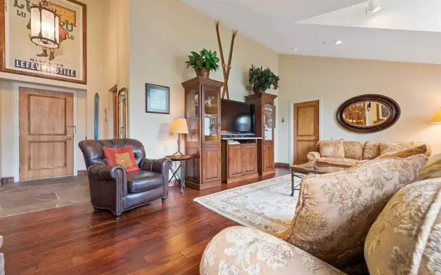 photo 3 of 2 Bedroom Luxury Condo in Beaver Creek Village - Ski In/ski Out