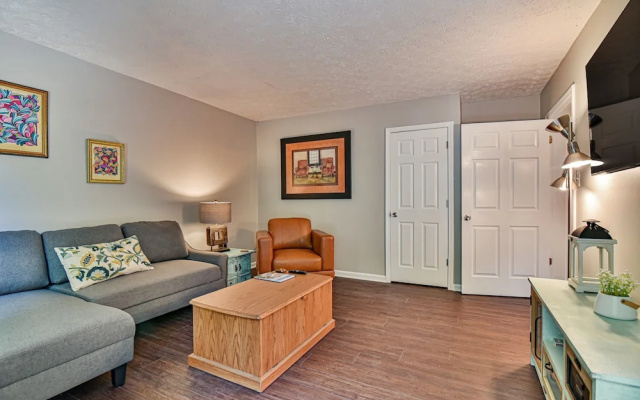 photo 4 of 2 BR apt near Mtn to Sea Hiking Trail