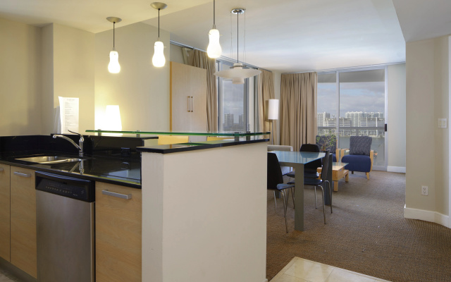 photo 5 of 2 BR Luxury Suite in Marenas Beach Resort
