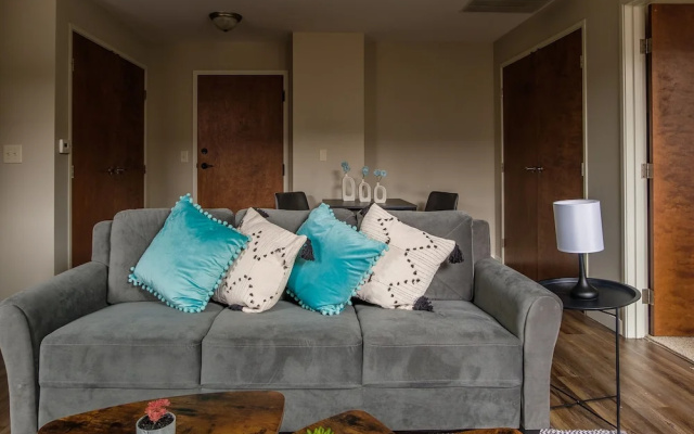 photo 5 of 2 BR Weston Apt by Frontdesk