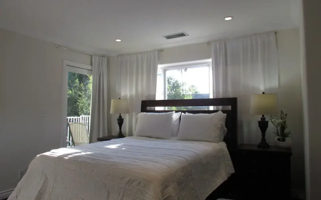 photo 5 of 2 Floors House with Pool and Huge Relax