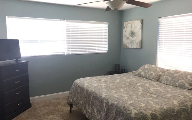 photo 2 of 2 Master Suites Pool Home