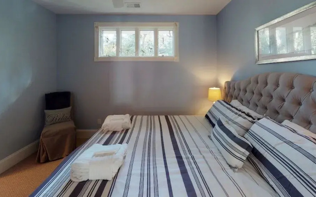 photo 3 of 20 Sandpiper - 7 Br home by RedAwning