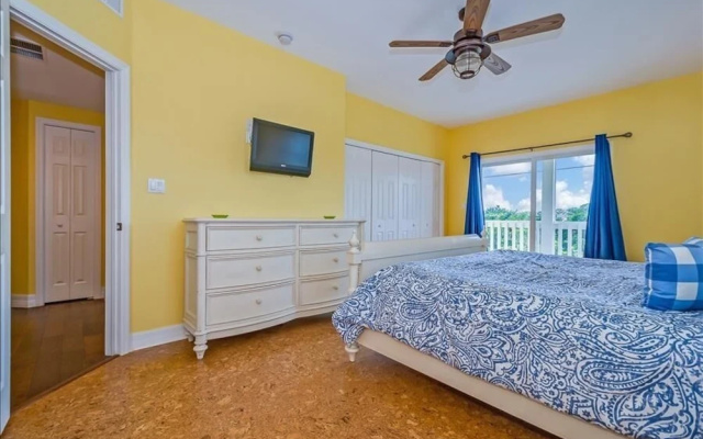 photo 4 of 200 Seabreeze Ct - 5Br Home
