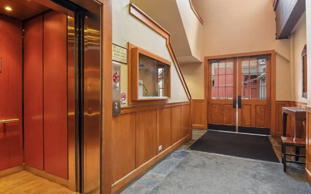 photo 2 of Northstar Beauty Studio Condo in Heart of Resort