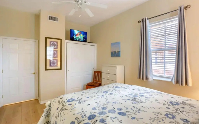 photo 4 of 206 Harborview Grande