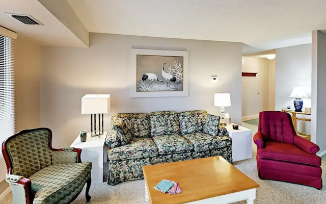 photo 4 of 20th Avenue North #1004 - 2 Br Condo