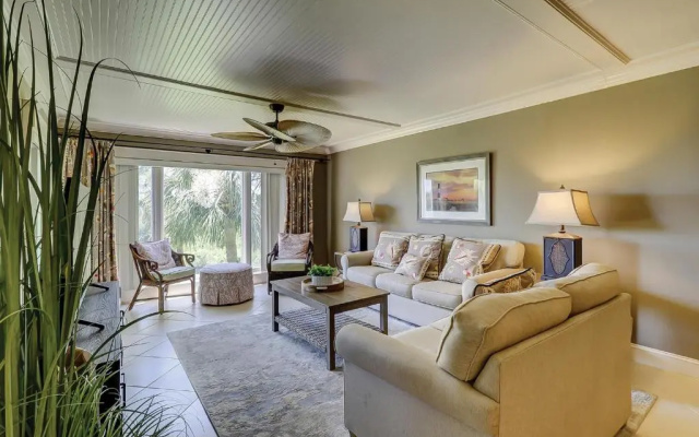 photo 2 of 211 Shorewood 2 BR Oceanfront Condo
