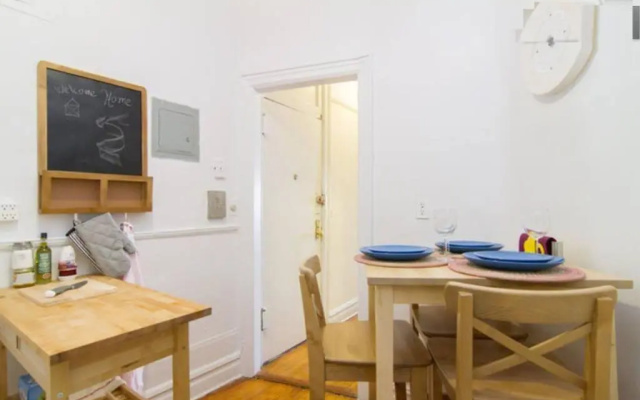 photo 5 of 211-3 Prime Union Square Large 1BR Great Value