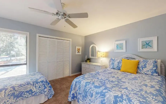 photo 3 of 213 Turnberry Village