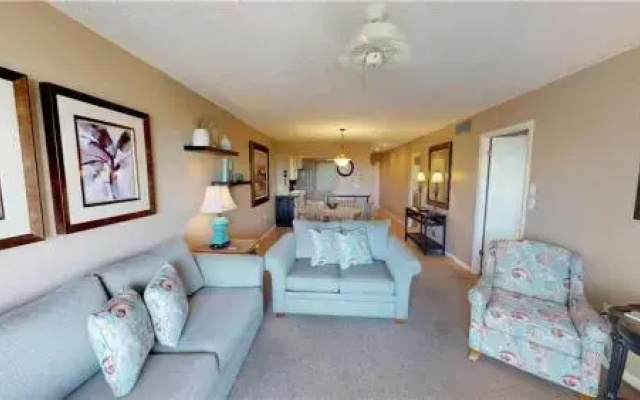photo 2 of 214 Madeira Norte Condo by RedAwning