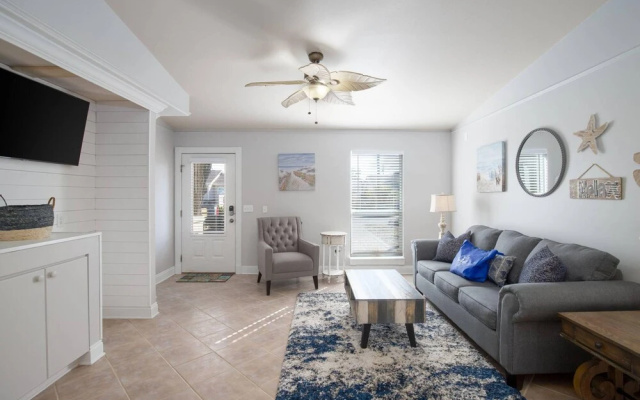 photo 4 of 21730 Marlin Ave - Memories on Marlin by Blue Swell