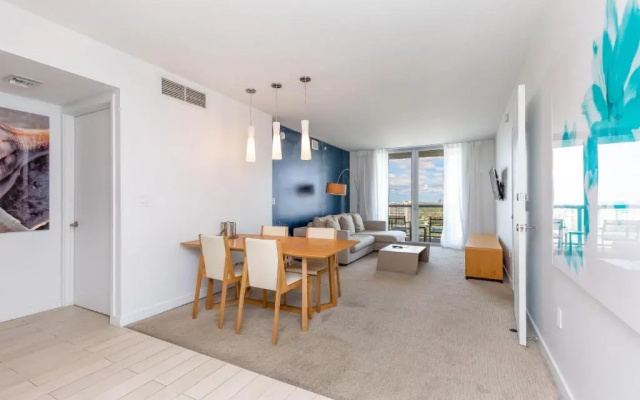 photo 2 of 2/2 Miami - Panoramic views at Beachwalk Resort 27th for 6 guests by Ammos VR