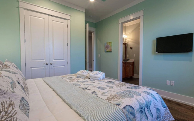 photo 3 of 22005 Belgrade Ave - Oceanview Oasis By BlueSwell