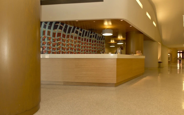photo 2 of 221 Luxury Suites