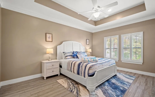 photo 5 of Charming Retreat, a Short Walk to Laguna Beach, With Room for 10!