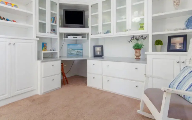 photo 3 of Put Some Vitamin Sea in Your Vacation! Gulf Front Town Home - Quiet West End