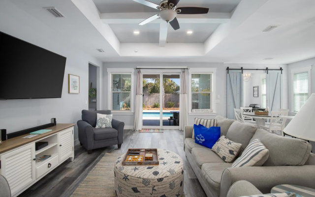 photo 4 of Gorgeous 3bd/2.5ba NEW Home w/ Private Heated Pool Steps From Beach!