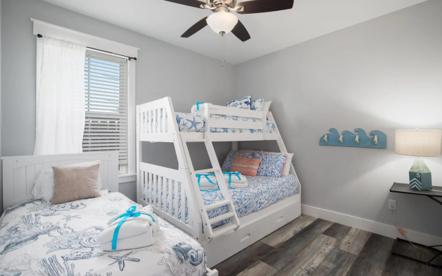 photo 5 of Gorgeous 3bd/2.5ba NEW Home w/ Private Heated Pool Steps From Beach!