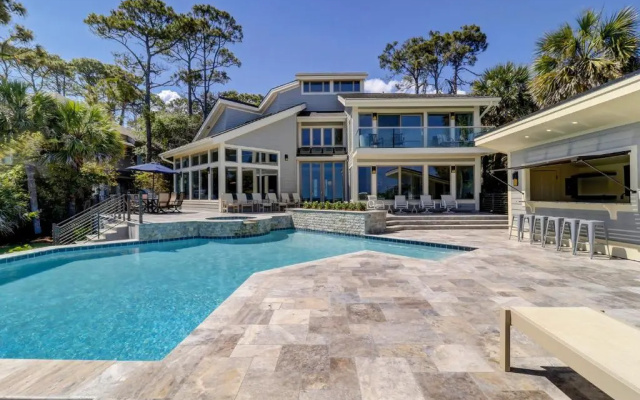 photo 2 of 23 Red Cardinal Oceanfront Sea Pines