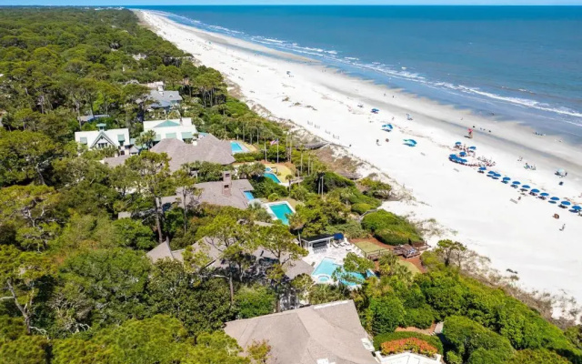 photo 3 of 23 Red Cardinal Oceanfront Sea Pines