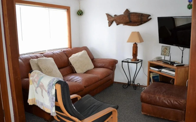 photo 2 of 230 15Th Avenue