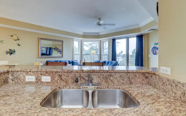 photo 4 of 2309 SeaCrest 3 BR Forest Beach Condo