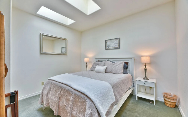 photo 4 of 232 4th Street
