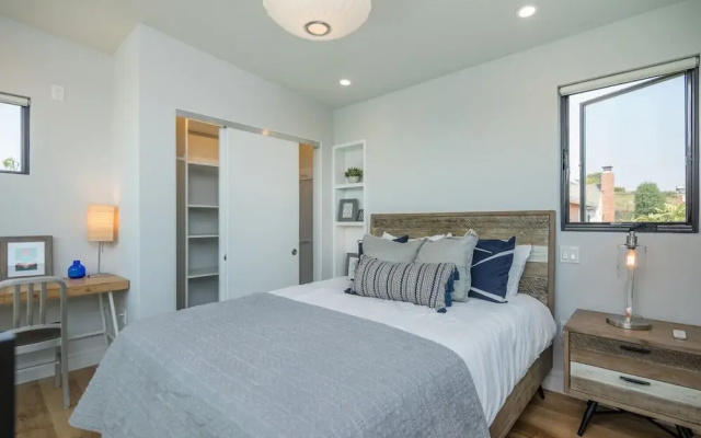 photo 2 of 24 Robert Drive - 1 Br Home