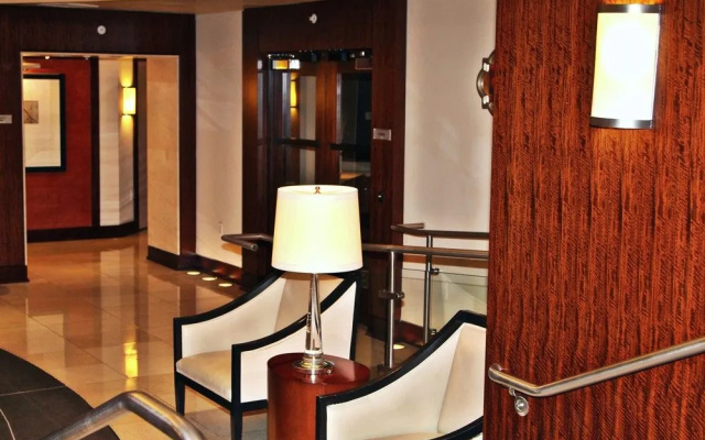 photo 4 of 2400 M Apartments