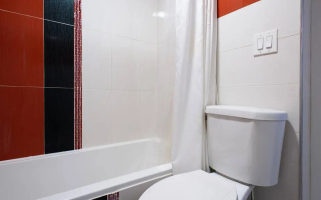 photo 4 of 24-10 Studio in Prime Gramercy WD in Unit